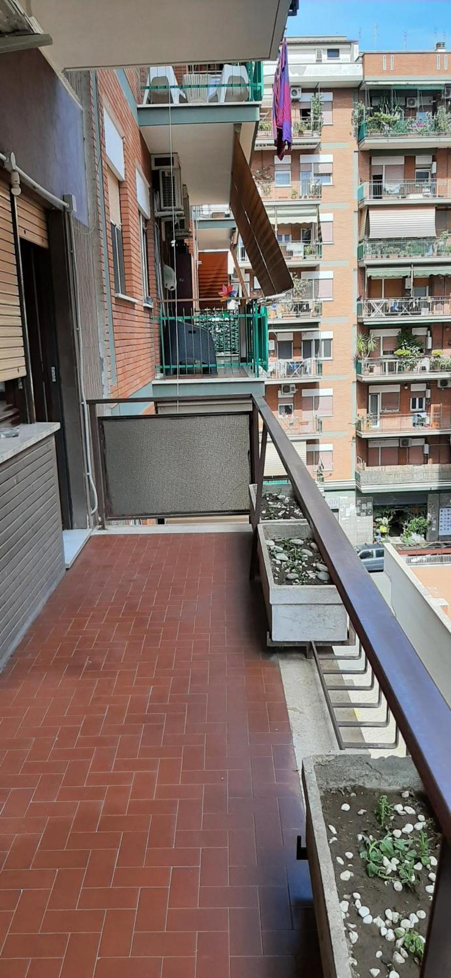 Alecatia 2 Apartment Rom